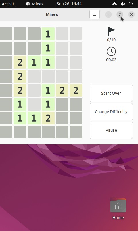 Screenshot of the Mines games refusing to fit on the display (to the point that the maximize button just refuses to do anything despite changing icon)